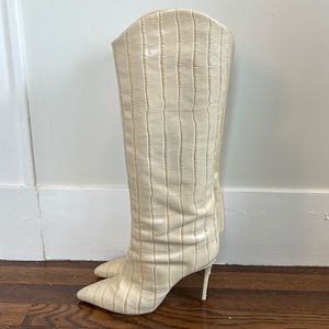 SCHUTZ Maryana Crocodile-Embossed Leather Boot Eggshell